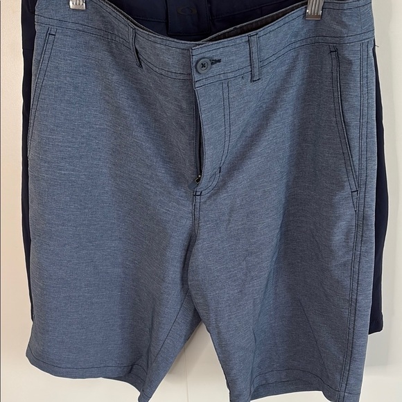 2 Men's Navy Blue Shorts. Oakley & Goodfellow - Picture 4 of 6